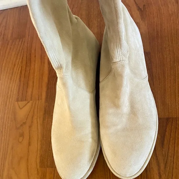 Stuart Weitzman Lowland over the knee suede boots - Picture 9 of 11